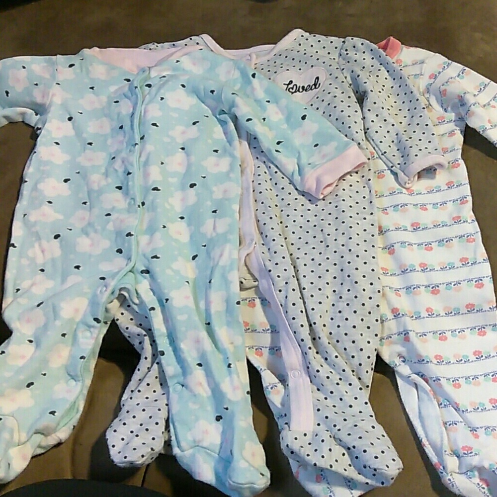 3 Baby Girl footies